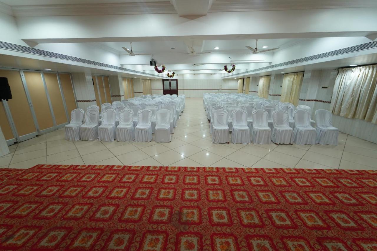 Hotel Palmyra Grand Inn Tirunelveli Exterior photo